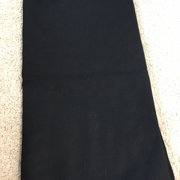 Shawls - Picture 2 of 2